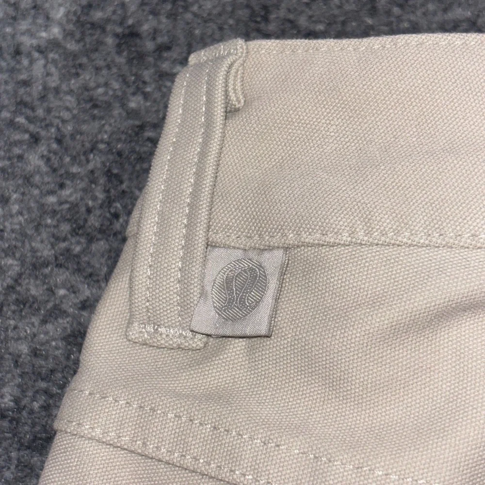 Lululemon Commission Pants Mens 36 Trench Classic Warpstreme Chino Golf Khaki